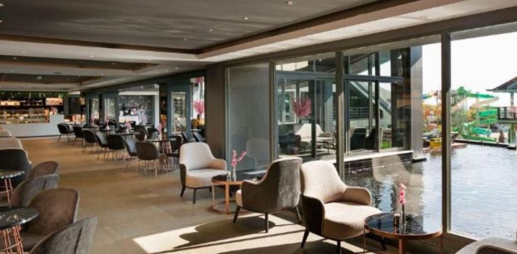 nepraleisk progos pailsėti už gerą kainą - viešbutyje LIMAK LARA DELUXE HOTEL & RESORT