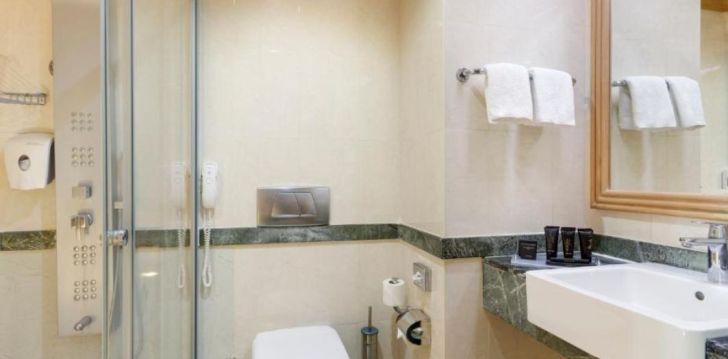 viešbutis DOBEDAN BEACH RESORT COMFORT (ex. Alva Donna Beach Resort Comfort) įsikūręs Turkija.