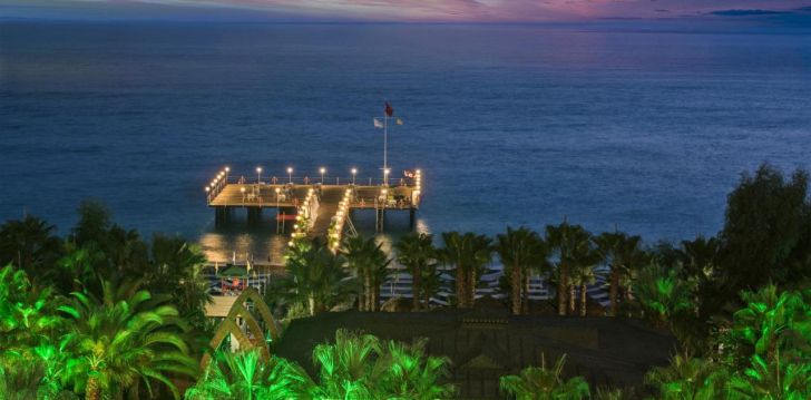 tavęs laukia poilsis Turkija įsikūrusiame DELPHIN DELUXE RESORT