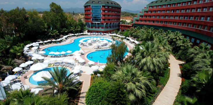 tavo atostogos prasideda viešbutyje DELPHIN DELUXE RESORT