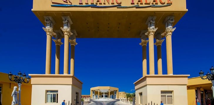 Ant Raudonosios jūros kranto įsikūręs EGIPTO 5* viešbutis TITANIC PALACE! 26