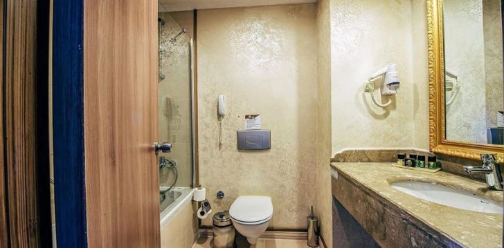tavo atostogos prasideda viešbutyje UTOPIA WORLD HOTEL