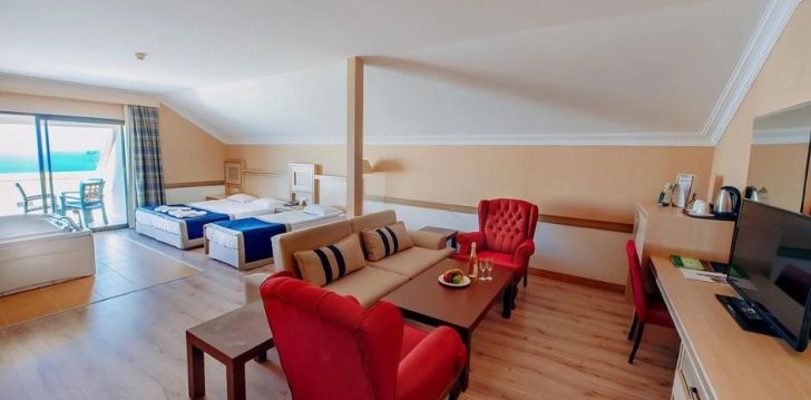 apgyvendinimas 5* UTOPIA WORLD HOTEL