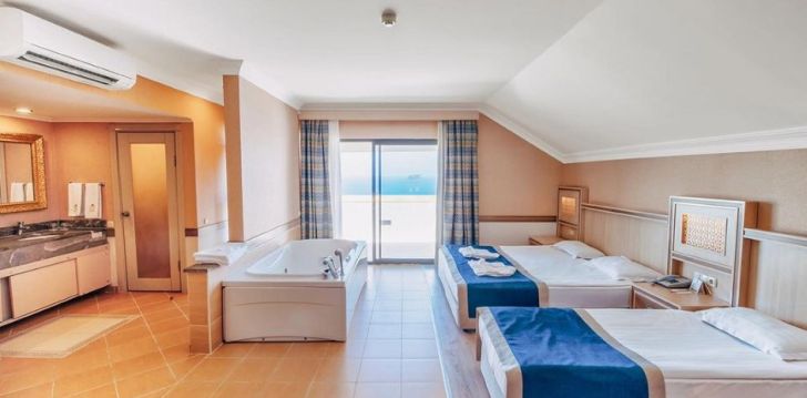 tavo atostogos prasideda viešbutyje UTOPIA WORLD HOTEL