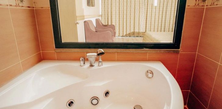 atostogos Turkija – apsistokite viešbutyje UTOPIA WORLD HOTEL