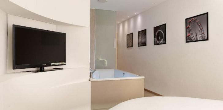 viešbutis HOTEL POLO įsikūręs Italija.