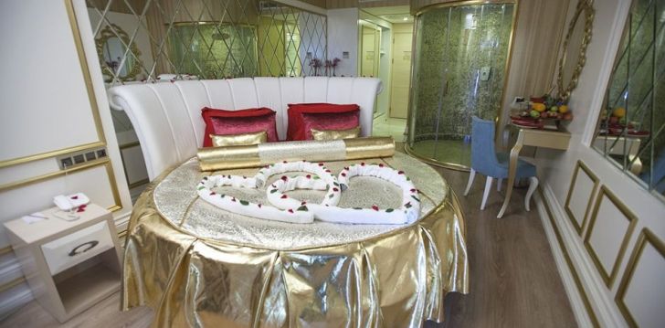 planuoji kelionę į Turkija? apsistokite 5 viešbutyje AZURA DELUXE RESORT. 