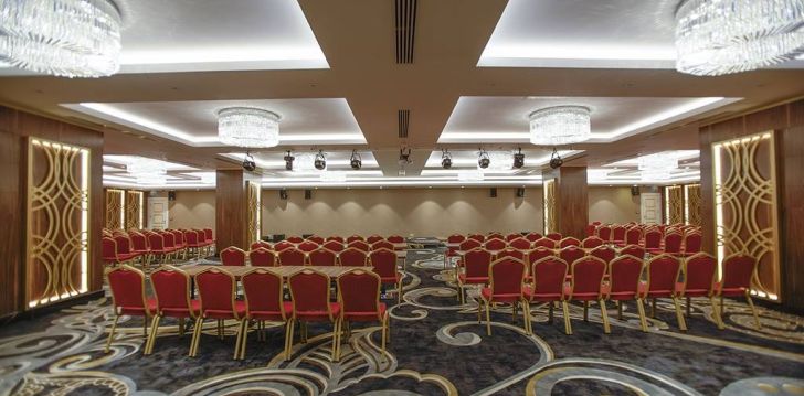 jaukus viešbutis AZURA DELUXE RESORT, jūsų atostogoms