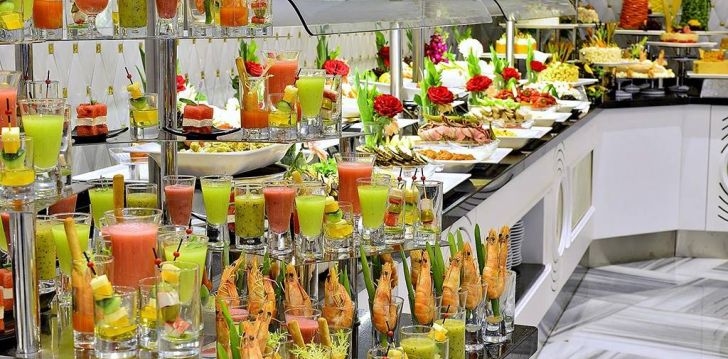 geras kainos ir kokybės santykis atostogoms - viešbutis AZURA DELUXE RESORT