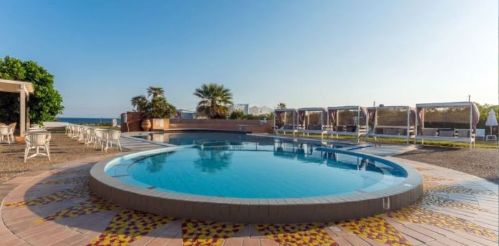 Planuoji kelionę į Graikija? apsistokite 4 viešbutyje GOUVES BAY HOTEL.