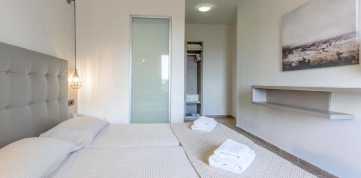 Apsistokite GOUVES BAY HOTEL viešbutyje už gerą kainą. 