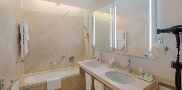 jaukus viešbutis NH ROMA VILLA CARPEGNA, jūsų atostogoms