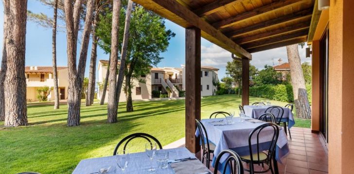 Viešbutis BLU HOTEL LACONIA VILLAGE įsikūręs Italija.
