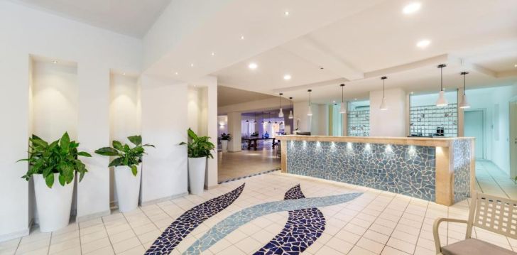 Planuoji kelionę į Italija? apsistokite 4 viešbutyje BLU HOTEL LACONIA VILLAGE. 