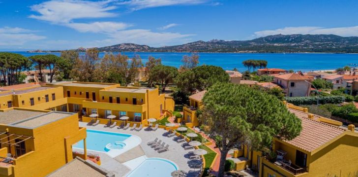 Apsistokite BLU HOTEL LACONIA VILLAGE viešbutyje už gerą kainą.