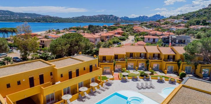 Rinkitės viešbutį BLU HOTEL LACONIA VILLAGE kelionei į Italija