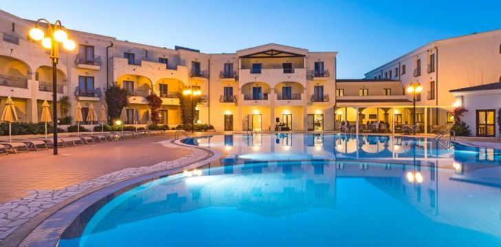 Apgyvendinimas 4* BLU HOTEL MORISCO