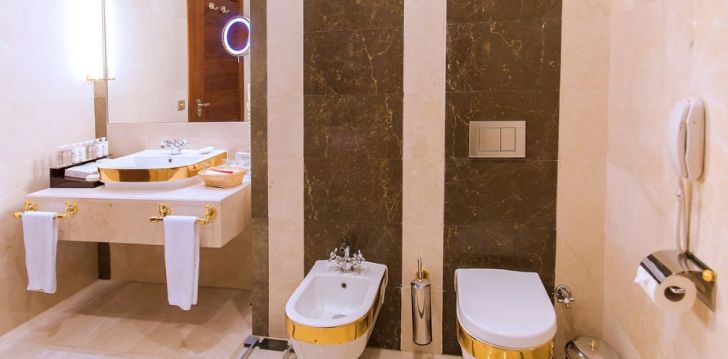 apsistokite GURAL PREMIER TEKIROVA viešbutyje už gerą kainą. 