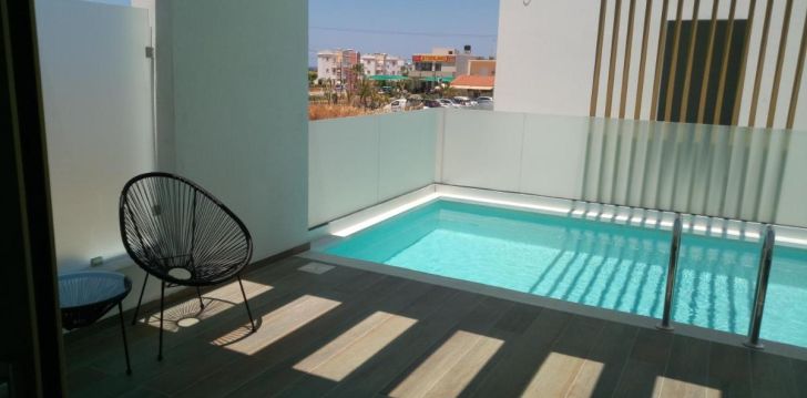 MEROPI HOTEL & APARTMENTS - klientų vertinamas, kaip geras kainos ir kokybės santykis.