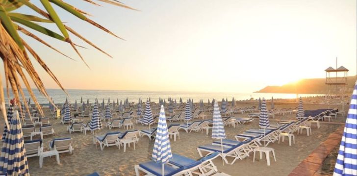 jaukus viešbutis CLEOPATRA GOLDEN BEACH HOTEL, jūsų atostogoms