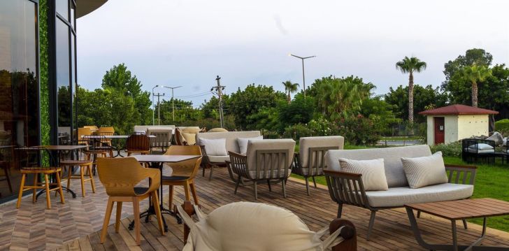 patogus viešbutis jūsų kelionei – 4* SIDE SQUARE HOTEL (ADULTS ONLY 16+)