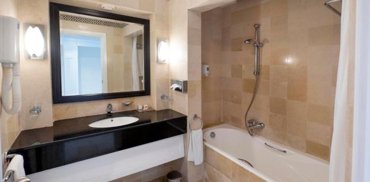 apgyvendinimas 5* MEDINA SOLARIA THALASSO