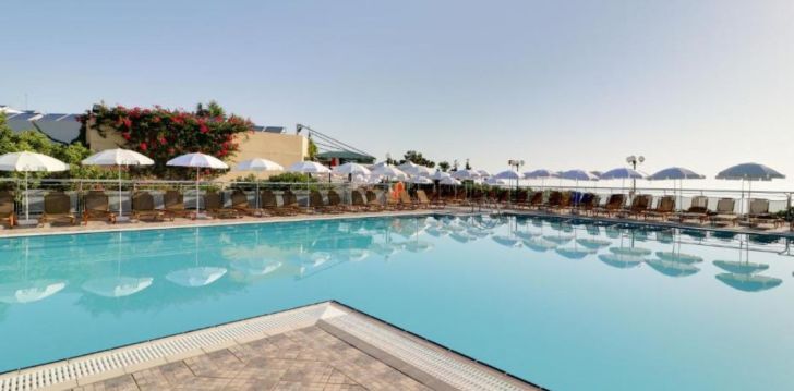 Apsistokite MITSIS BALI PARADISE HOTEL viešbutyje už gerą kainą.