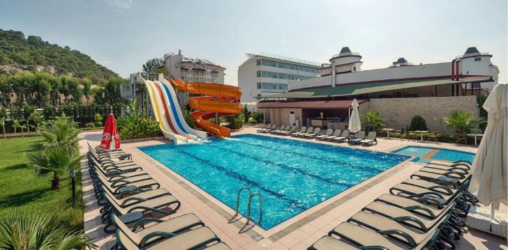 apsistokite JURA HOTELS KEMER viešbutyje už gerą kainą. 