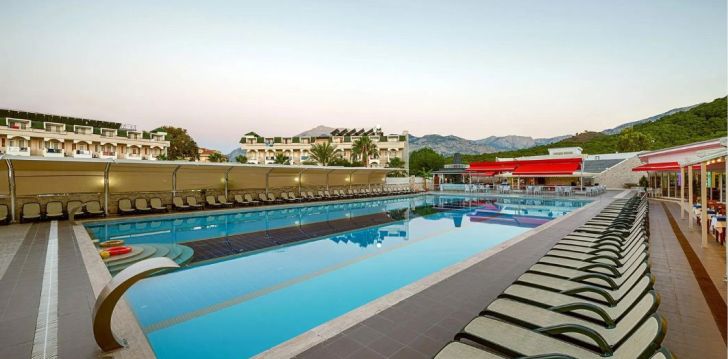 apsistokite JURA HOTELS KEMER viešbutyje už gerą kainą.