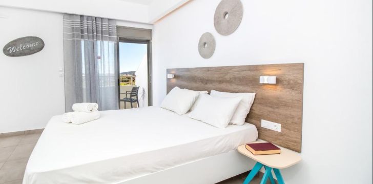 Apsistokite HILLSIDE STUDIOS & APARTMENTS viešbutyje už gerą kainą.