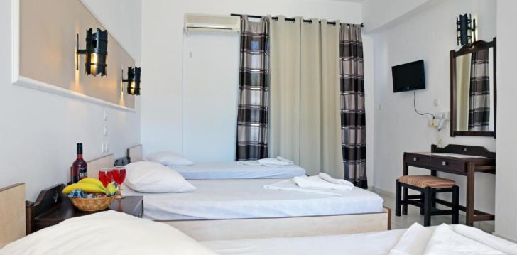 Apsistokite HILLSIDE STUDIOS & APARTMENTS viešbutyje už gerą kainą. 