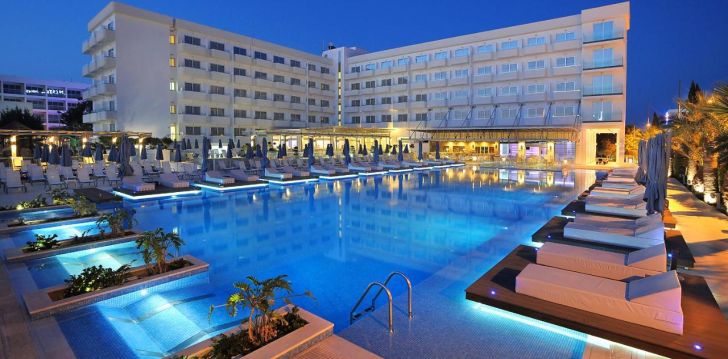Įspūdingos atostogos Kipre 4* viešbutyje NESTOR! 2