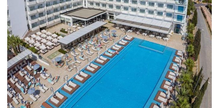 Įspūdingos atostogos Kipre 4* viešbutyje NESTOR! 4