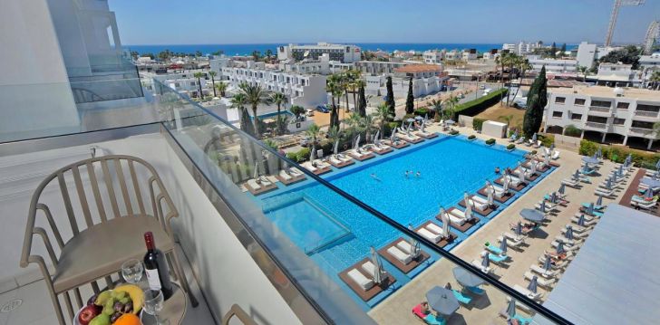Įspūdingos atostogos Kipre 4* viešbutyje NESTOR! 5