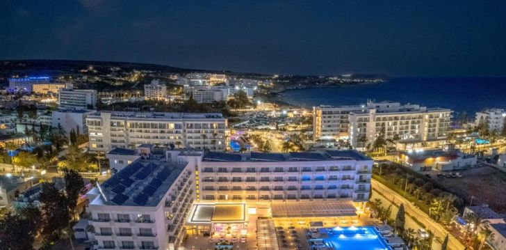 Įspūdingos atostogos Kipre 4* viešbutyje NESTOR! 8