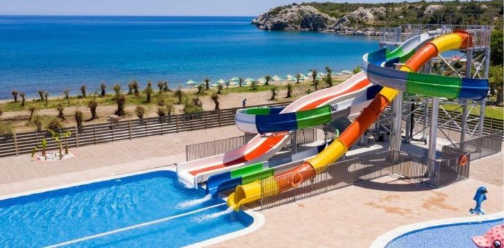 tavęs laukia poilsis Graikija įsikūrusiame IRENE PALACE BEACH RESORT