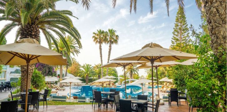 Planuoji kelionę į Tunisas? apsistokite 4 viešbutyje CLUB NOVOSTAR SOL AZUR BEACH CONGRESS. 