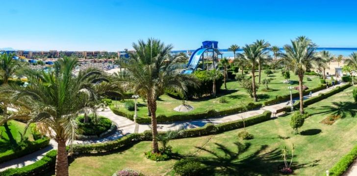 Tavo atostogos prasideda viešbutyje TITANIC BEACH SPA & AQUA PARK