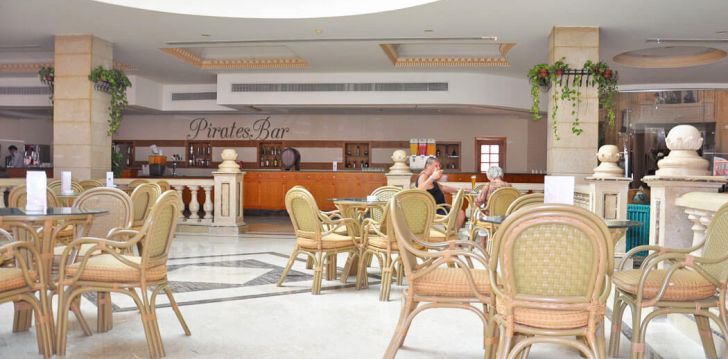 jaukus viešbutis TITANIC BEACH SPA & AQUA PARK, jūsų atostogoms