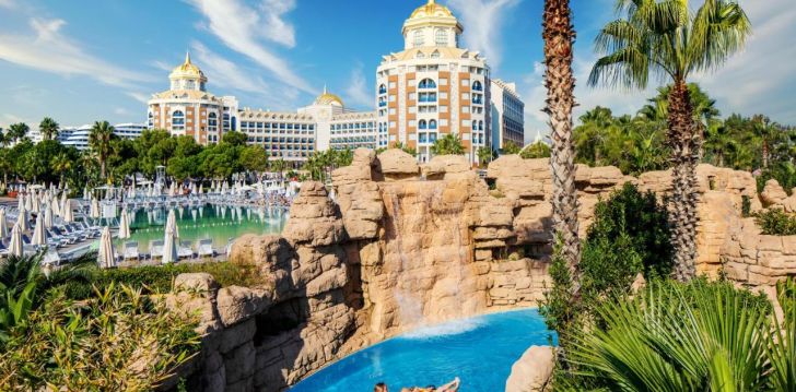 DELPHIN BE GRAND RESORT - klientų vertinamas, kaip geras kainos ir kokybės santykis. 
