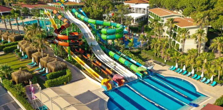 CRYSTAL FLORA BEACH RESORT - klientų vertinamas, kaip geras kainos ir kokybės santykis.