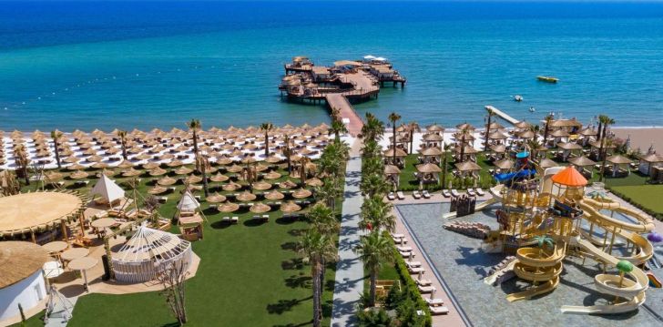 viešbutis TITANIC MARDAN PALACE įsikūręs Turkija.