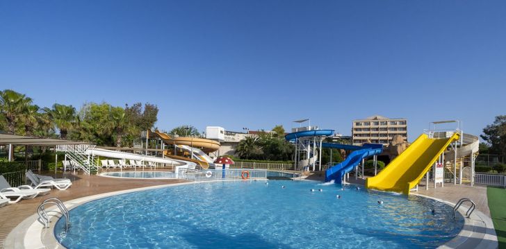 apsistokite KAYA BELEK HOTEL viešbutyje už gerą kainą.