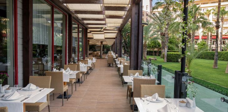 viešbutis KAYA BELEK HOTEL įsikūręs Turkija. 