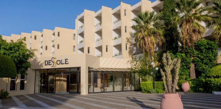 Planuoji kelionę į Graikija? apsistokite 4 viešbutyje DESSOLE DOLPHIN BAY. 