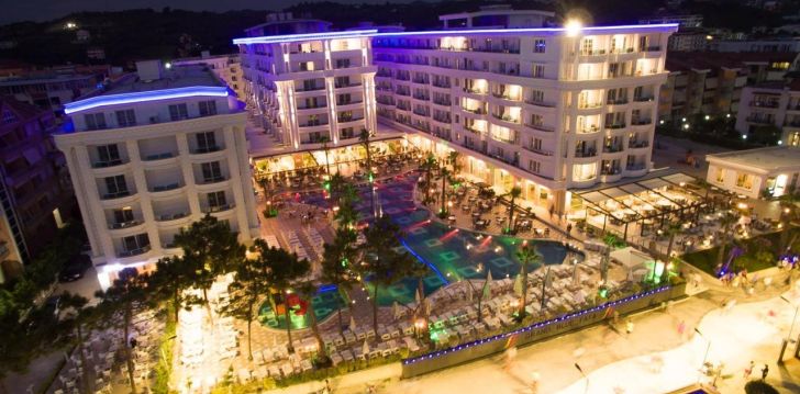 Tavęs laukia poilsis Albanija įsikūrusiame FAFA AQUA BLUE