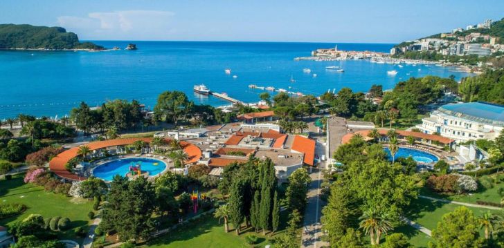 apsistokite SLOVENSKA PLAZA viešbutyje už gerą kainą.