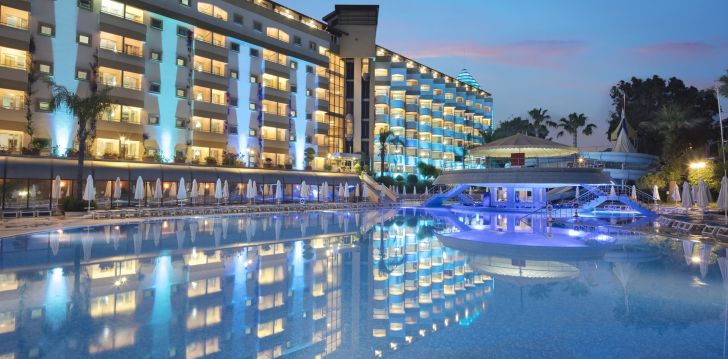 Planuoji kelionę į Turkija? apsistokite 5 viešbutyje SAPHIR HOTEL & VILLAS.