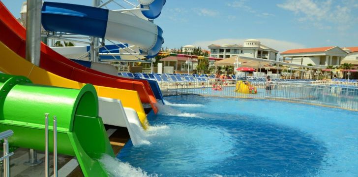 rinkitės viešbutį RAMADA RESORT BY WYNDHAM SIDE kelionei į Turkija