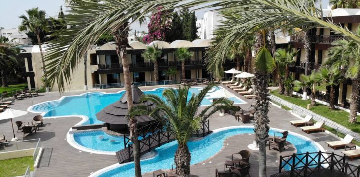 tavo atostogos prasideda viešbutyje PARADIS PALACE
